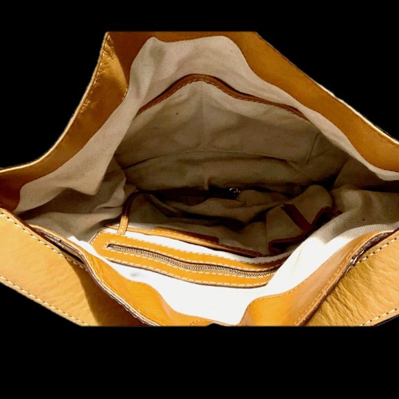 Michael Kors Brookville Slouchy Hobo Shoulder Tote Bag Cognac Leather NWT - Picture 8 of 10